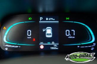 Hyundai I-30 1.5 Hybrid Automaat Navi Camera Clima picture 6