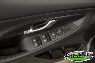 Hyundai I-30 1.5 Hybrid Automaat Navi Camera Clima picture 14