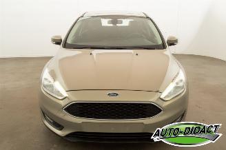 Ford Focus 1.5 TDCi 77.730 km Carpas Navi Airco Trend picture 38