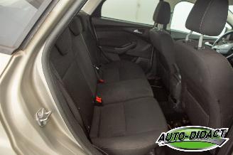 Ford Focus 1.5 TDCi 77.730 km Carpas Navi Airco Trend picture 24