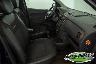 Dacia Lodgy Stepway 1.5 dCi 7p. Navi Camera Airco Explorer picture 19