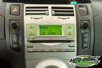 Toyota Yaris 1.3 VVT-i Airco Sol picture 7