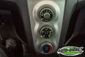 Toyota Yaris 1.3 VVT-i Airco Sol picture 8
