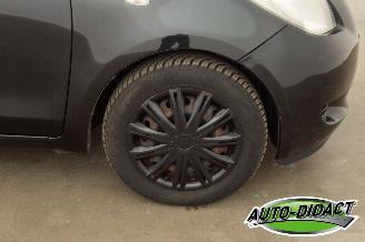 Toyota Yaris 1.3 VVT-i Airco Sol picture 26