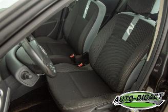 Renault Clio 1.2-16V Airco Special Rip Curl picture 24