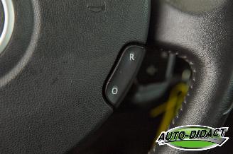 Renault Clio 1.2-16V Airco Special Rip Curl picture 13
