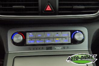 Hyundai Kona 64 kWh SOH 100% EV Comfort Camera Clima picture 9