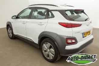 Hyundai Kona 64 kWh SOH 100% EV Comfort Camera Clima picture 3