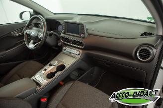 Hyundai Kona 64 kWh SOH 100% EV Comfort Camera Clima picture 20