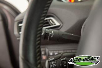 Peugeot 308 1.2 PureTech Pano Navi Clima Blue Lease Executive picture 17