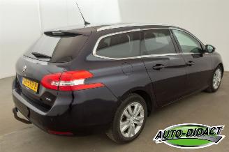 Peugeot 308 1.6 BlueHDi Navi Camera Clima Blue Lease Executive Pack picture 4