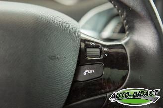 Peugeot 308 1.6 BlueHDi Navi Camera Clima Blue Lease Executive Pack picture 16
