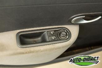Renault Clio 1.5 dCi Airco Authentique picture 12