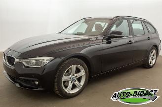 Vaurioauto  passenger cars BMW 3-serie 318i Navi Airco 2018/1