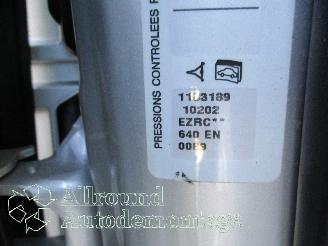 Peugeot 308 308 CC (4B) Cabrio 1.6 16V THP 150 (EP6DT(5FX)) [110kW]  (06-2009/12-2=
014) picture 9