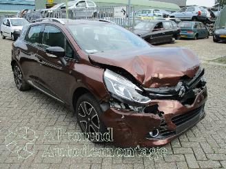 Renault Clio Clio IV Estate/Grandtour (7R) Combi 5-drs 0.9 Energy TCE 90 12V (H4B-4=
00(H4B-A4)) [66kW]  (01-2013/...) picture 2