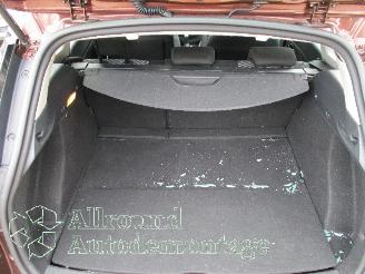 Renault Clio Clio IV Estate/Grandtour (7R) Combi 5-drs 0.9 Energy TCE 90 12V (H4B-4=
00(H4B-A4)) [66kW]  (01-2013/...) picture 12