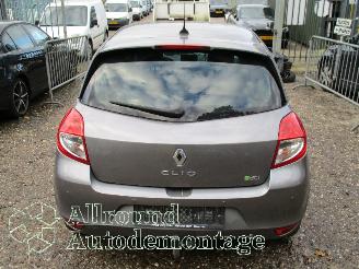 Renault Clio Clio III (BR/CR) Hatchback 1.5 dCi FAP (K9K-770(K9K-67)) [65kW]  (08-2=
010/12-2014) picture 8