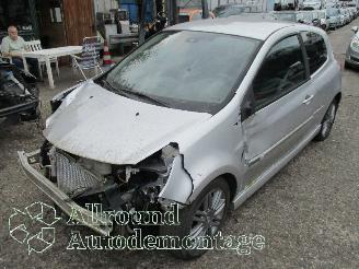 Uttjänta bilar auto Renault Clio Clio III (BR/CR) Hatchback 1.6 16V GT (K4M-862) [94kW]  (06-2009/12-20=
14) 2009/0