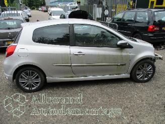 Renault Clio Clio III (BR/CR) Hatchback 1.6 16V GT (K4M-862) [94kW]  (06-2009/12-20=
14) picture 7