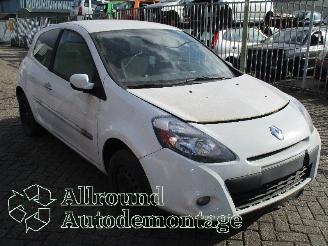 Renault Clio Clio III (BR/CR) Hatchback 1.2 16V 75 (D4F-764(D4F-E7)) [55kW]  (06-20=
05/12-2014) picture 2