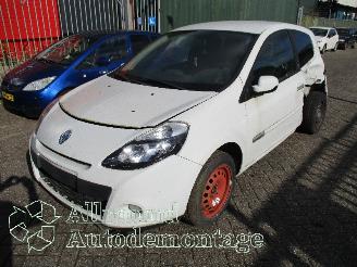 Uttjänta bilar auto Renault Clio Clio III (BR/CR) Hatchback 1.2 16V 75 (D4F-764(D4F-E7)) [55kW]  (06-20=
05/12-2014) 2011/0