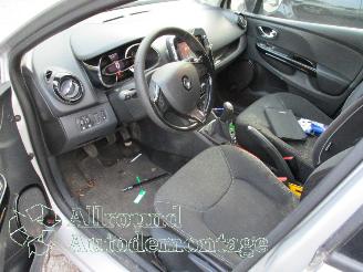 Renault Clio Clio IV (5R) Hatchback 5-drs 0.9 Energy TCE 90 12V (H4B-400(H4B-A4)) [=
66kW]  (11-2012/08-2021) picture 8