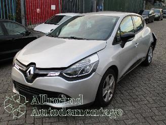 Uttjänta bilar auto Renault Clio Clio IV (5R) Hatchback 5-drs 0.9 Energy TCE 90 12V (H4B-400(H4B-A4)) [=
66kW]  (11-2012/08-2021) 2013/0