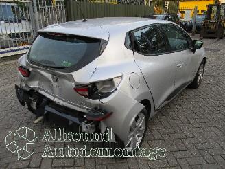 Renault Clio Clio IV (5R) Hatchback 5-drs 0.9 Energy TCE 90 12V (H4B-400(H4B-A4)) [=
66kW]  (11-2012/08-2021) picture 3