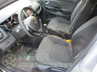 Renault Clio Clio IV (5R) Hatchback 5-drs 0.9 Energy TCE 90 12V (H4B-400(H4B-A4)) [=
66kW]  (11-2012/08-2021) picture 9