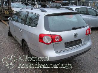 Volkswagen Passat Passat Variant (3C5) Combi 2.0 FSI 16V (BVY(Euro 4)) [110kW]  (08-2005=
/11-2010) picture 4