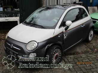 Vrakbiler auto Fiat 500 500 (312) Hatchback 0.9 TwinAir 85 (312.A.2000) [63kW]  (07-2010/...) 2011/9