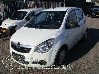 Coche siniestrado Opel Agila Agila (B) MPV 1.0 12V (K10B(Euro 4; Euro 5)) [48kW]  (04-2008/06-2011)= 2009