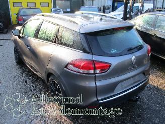 Renault Clio Clio IV Estate/Grandtour (7R) Combi 5-drs 0.9 Energy TCE 90 12V (H4B-4=
08(H4B-B4)) [66kW]  (01-2013/08-2021) picture 4