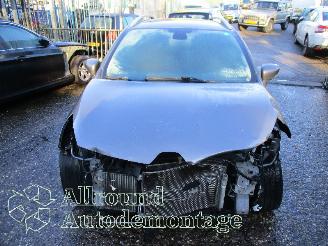 Renault Clio Clio IV Estate/Grandtour (7R) Combi 5-drs 0.9 Energy TCE 90 12V (H4B-4=
08(H4B-B4)) [66kW]  (01-2013/08-2021) picture 7