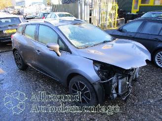 Renault Clio Clio IV Estate/Grandtour (7R) Combi 5-drs 0.9 Energy TCE 90 12V (H4B-4=
08(H4B-B4)) [66kW]  (01-2013/08-2021) picture 2