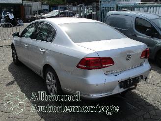 Volkswagen Passat Passat (3G2) Sedan 2.0 TDI 16V 150 (CRLB) [110kW]  (11-2014/03-2024) picture 4