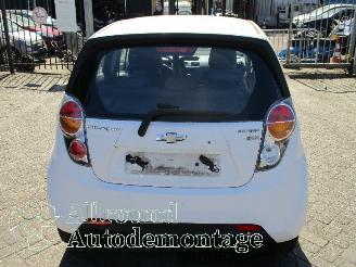 Chevrolet Spark Spark (M300) Hatchback 1.0 16V Bifuel (LMT) [48kW]  (07-2010/12-2015) picture 8