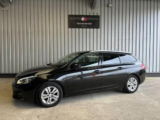 occasione autovettura Peugeot 308 SW PureTech 1.2 Panorama / Navi / LED 2019/6