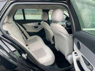 Mercedes C-klasse  picture 14