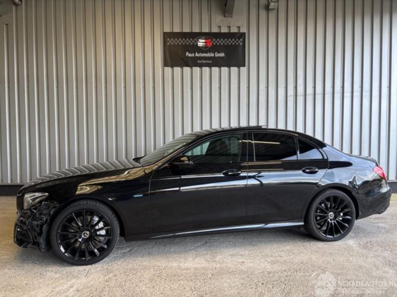 Mercedes E-klasse 350 Hybrid AMG-Lin Pano / Softclos / VOLL