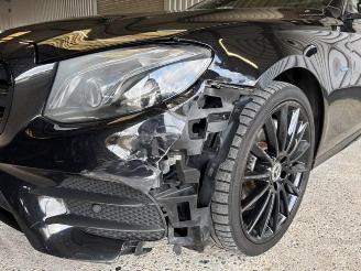 Mercedes E-klasse 350  Hybrid AMG-Lin Pano / Softclos / VOLL picture 16