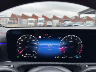 Mercedes Cla-klasse 180 Lim. AMG-Line LED / R-Kamera picture 17