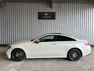 Mercedes E-klasse 200 Coup AMG-Lin Panorama / Widscrn picture 3