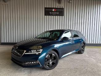 Skoda Superb Combi Style iV Panorama / Voll-Leder picture 2