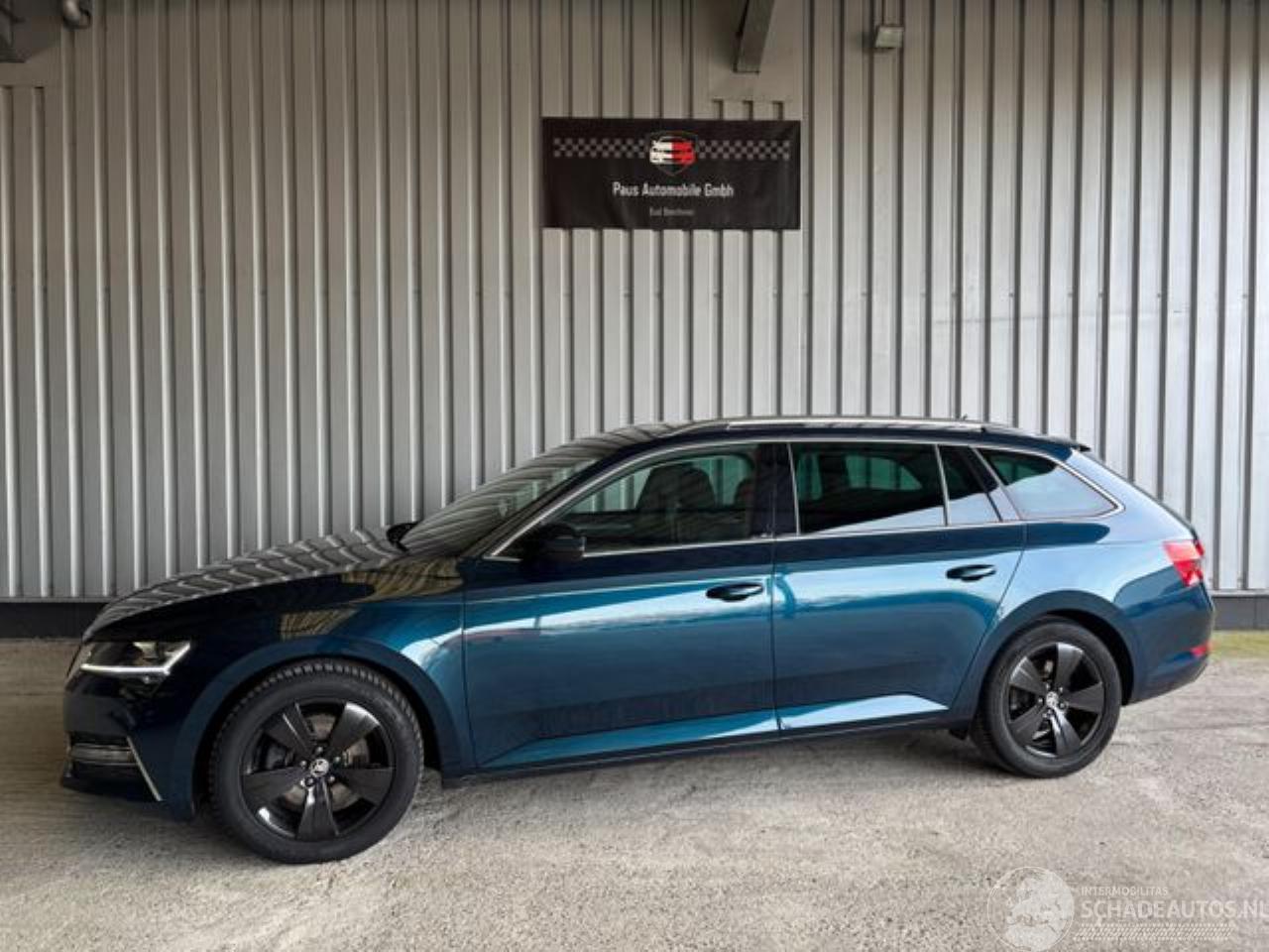 Skoda Superb Combi Style iV Panorama / Voll-Leder