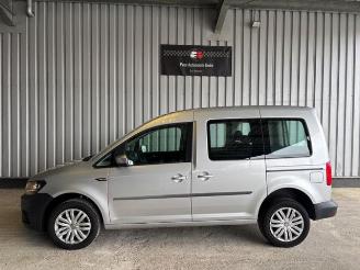Volkswagen Caddy PKW BMT 4Motion 5-Sitzer / 1e Hand picture 3