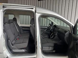 Volkswagen Caddy PKW BMT 4Motion 5-Sitzer / 1e Hand picture 11