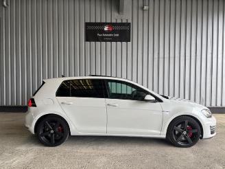 Volkswagen Golf VII Lim. GTD Panorama / Sound-System picture 6