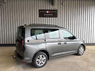 Volkswagen Caddy Life 2.0 TDI 5-Sitzer / DSG / Navigation picture 5